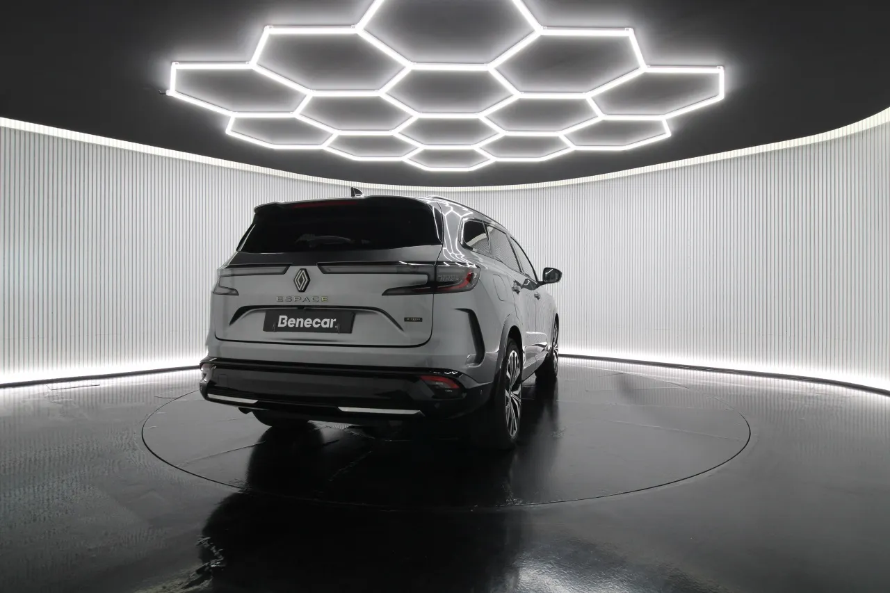 Renault Espace Gasoline Hybrid 1 2024