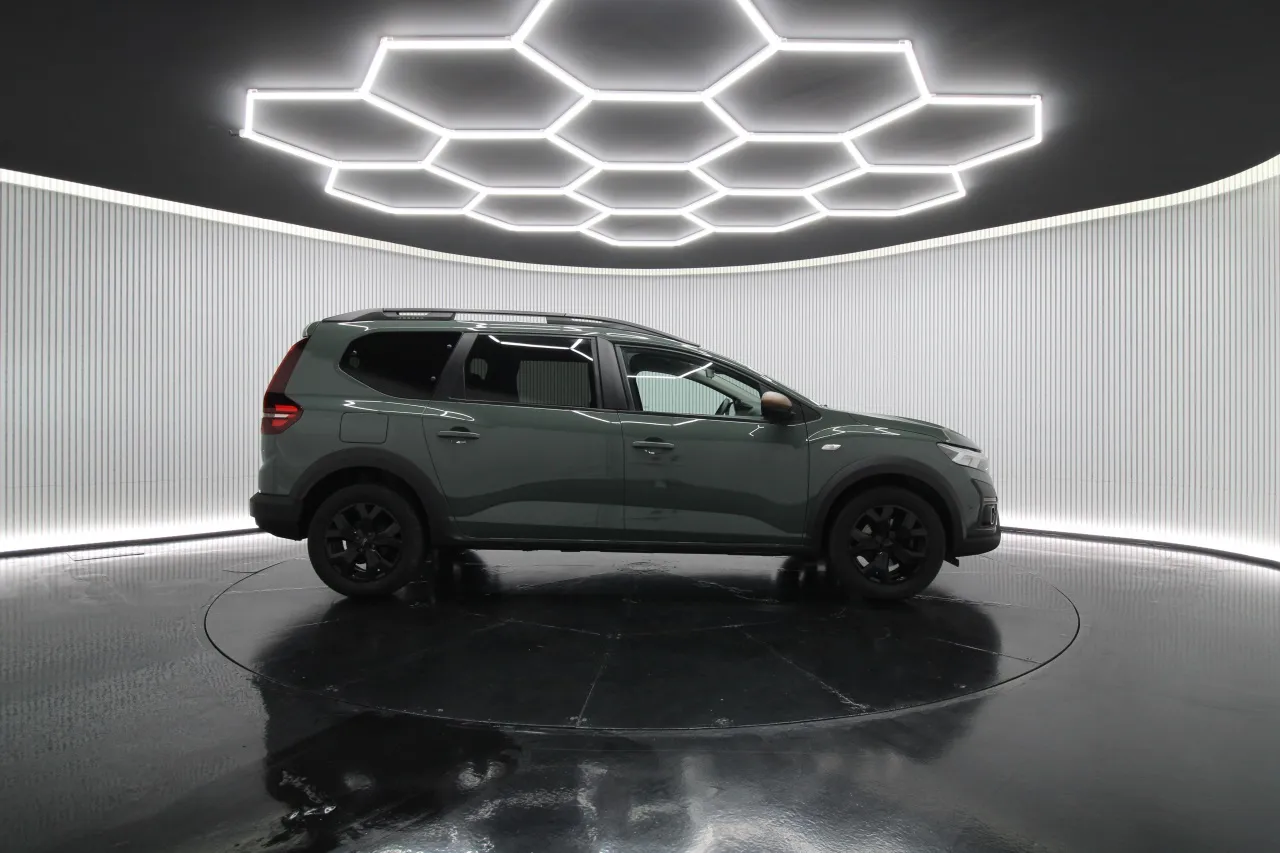 Dacia Jogger Gasoline 6 2024