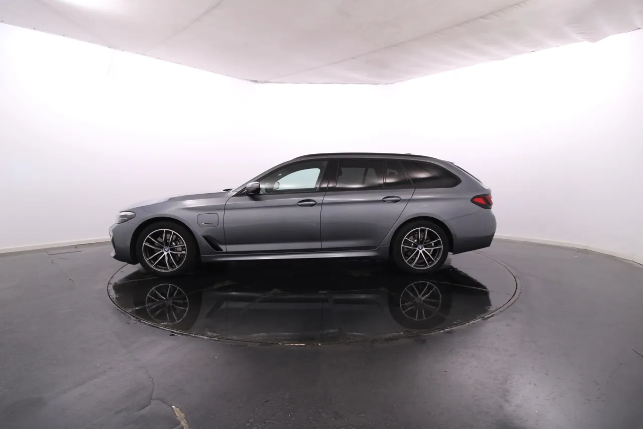 BMW Serie 5 - 520e Electric Gasoline 1 2022