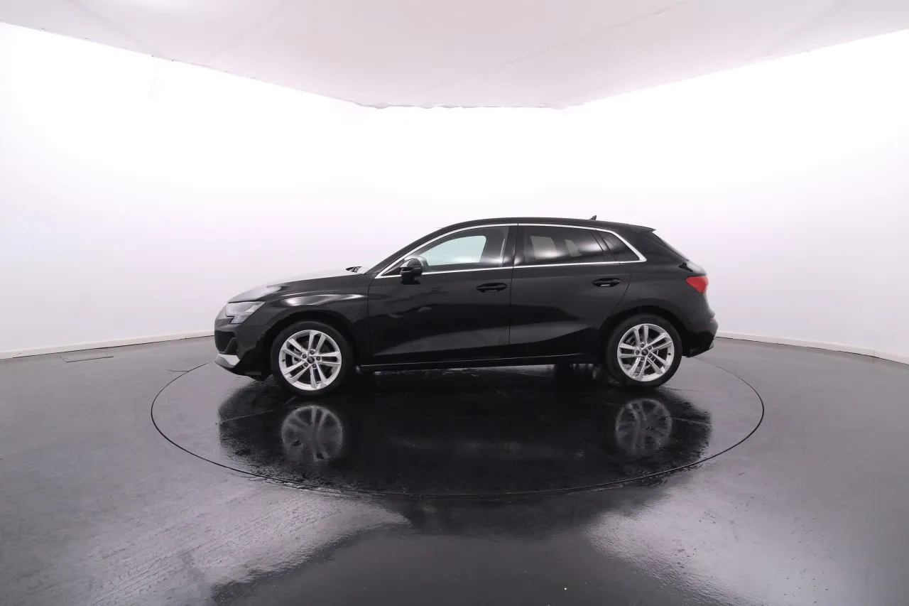 Audi A3 Sportback Híbrido Gasolina 3 2025