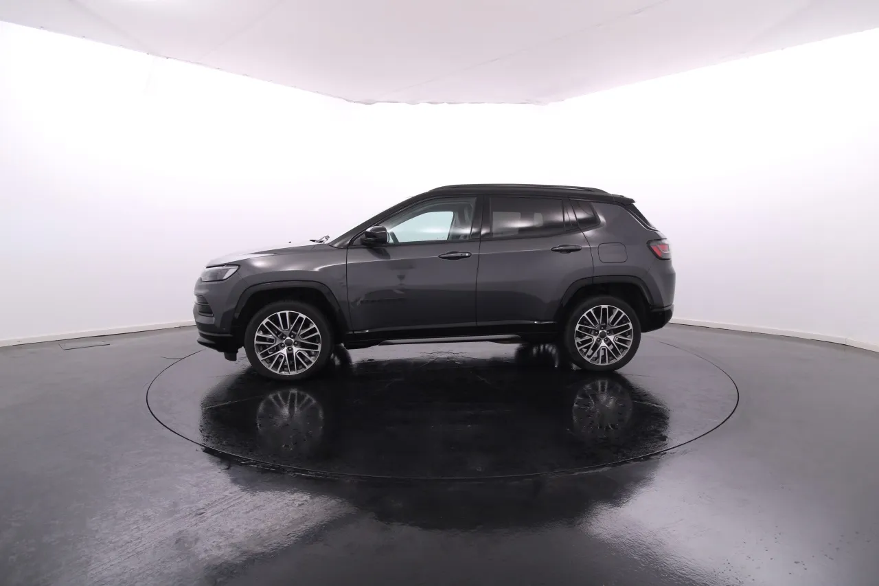 Jeep Compass Elétrico Gasolina 6 2024