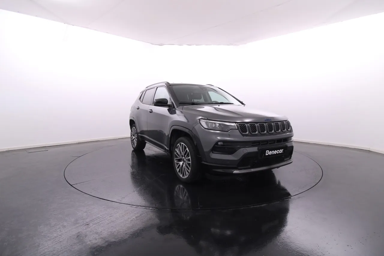 Jeep Compass Elétrico Gasolina 6 2024