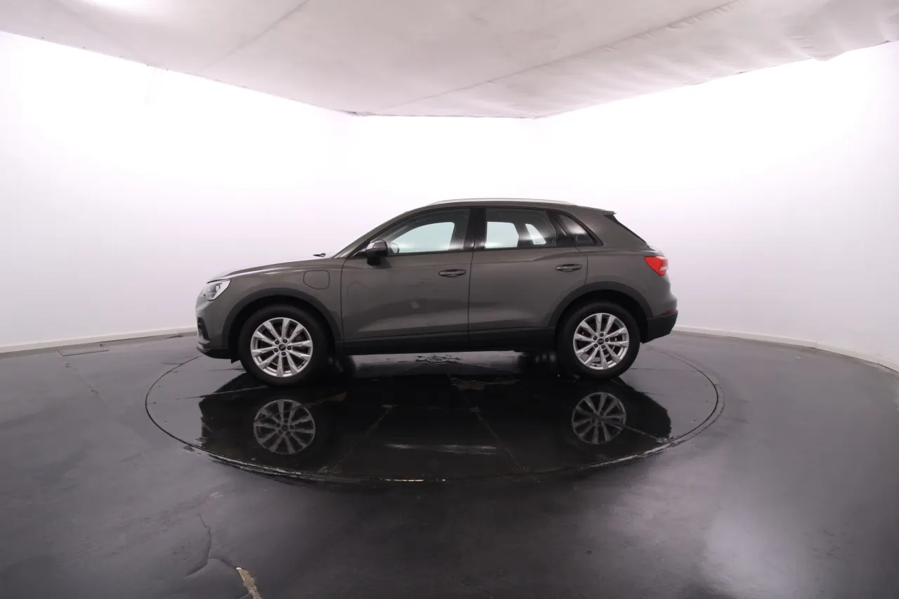 Audi Q3 Sportback Electric Gasoline 6 2022