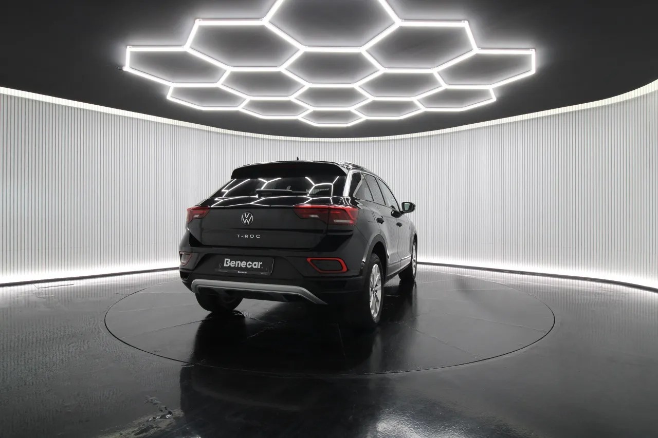 Volkswagen T-Roc Gasolina 2 2025