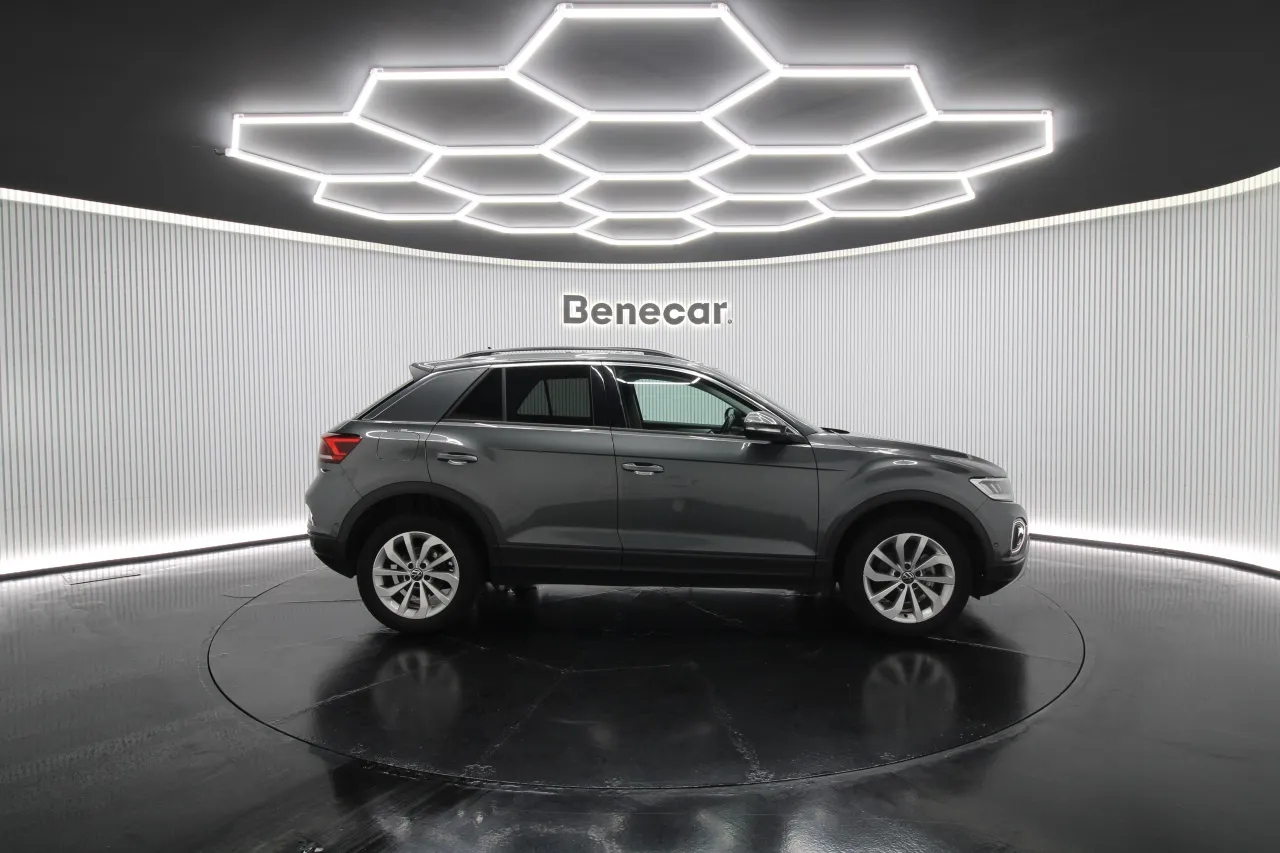 Volkswagen T-Roc Gasolina 2 2025