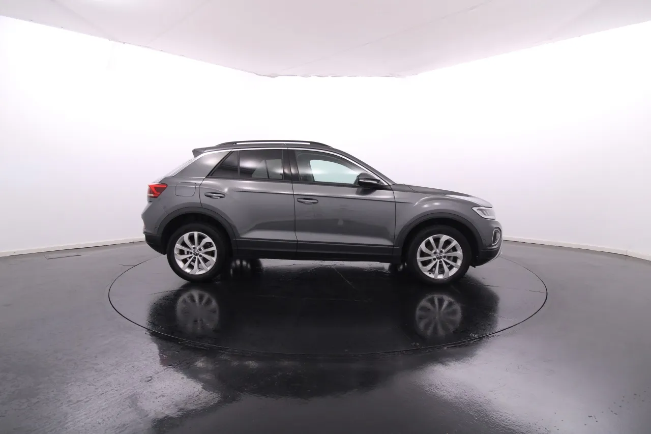 Volkswagen T-Roc Gasolina 3 2025