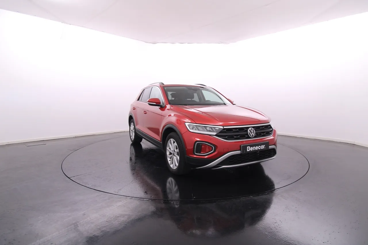 Volkswagen T-Roc Gasolina 3 2025