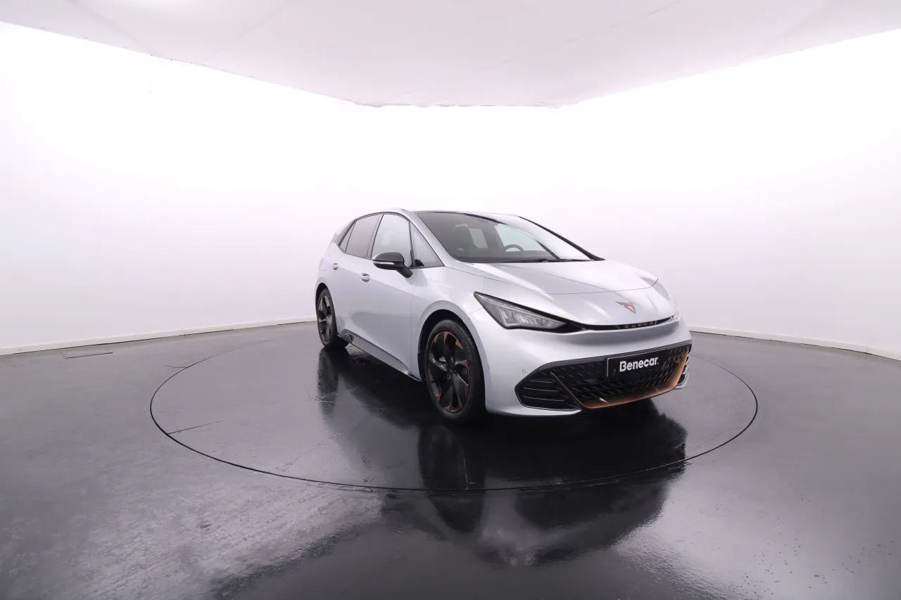 Cupra Born Elétrico 4 2025