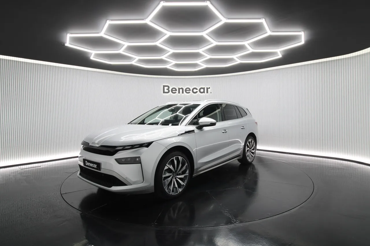Skoda Enyaq Elétrico 6 2025