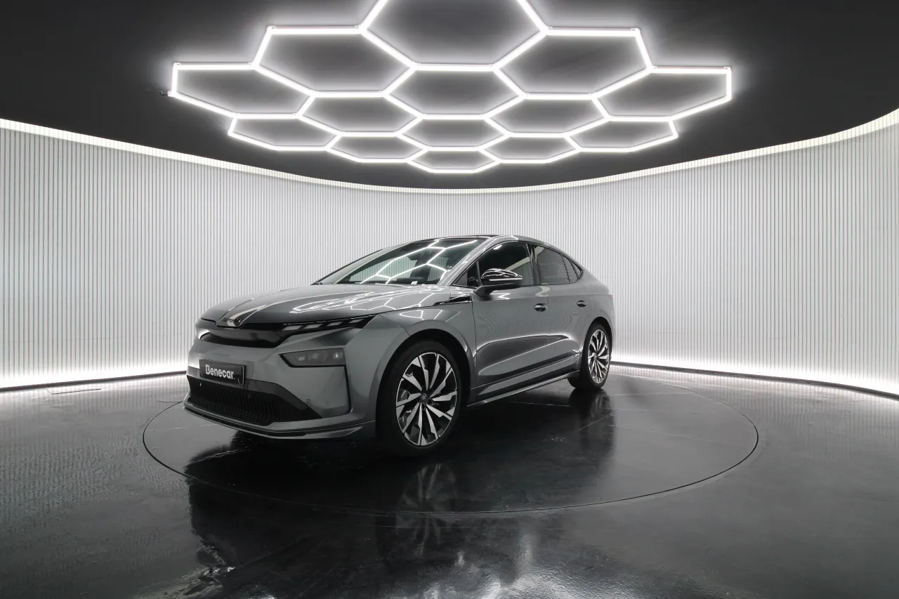 Skoda Enyaq Coupé Elétrico 7 2025