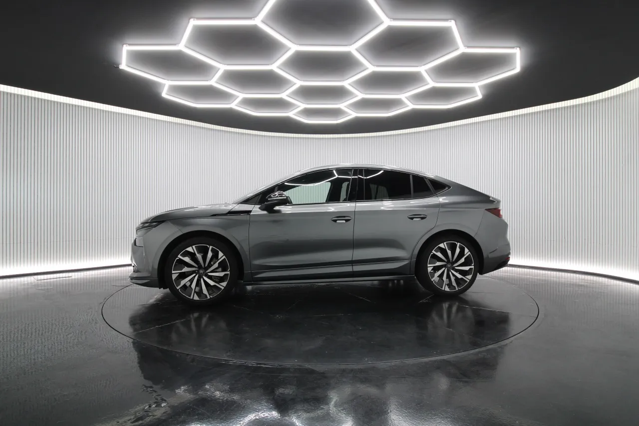 Skoda Enyaq Coupé Elétrico 7 2025