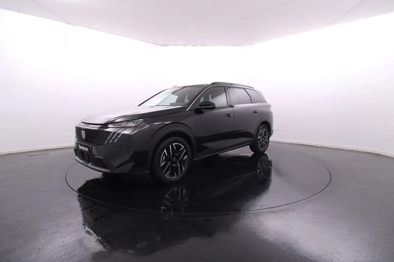Peugeot 5008 Híbrido Gasolina 11 2024