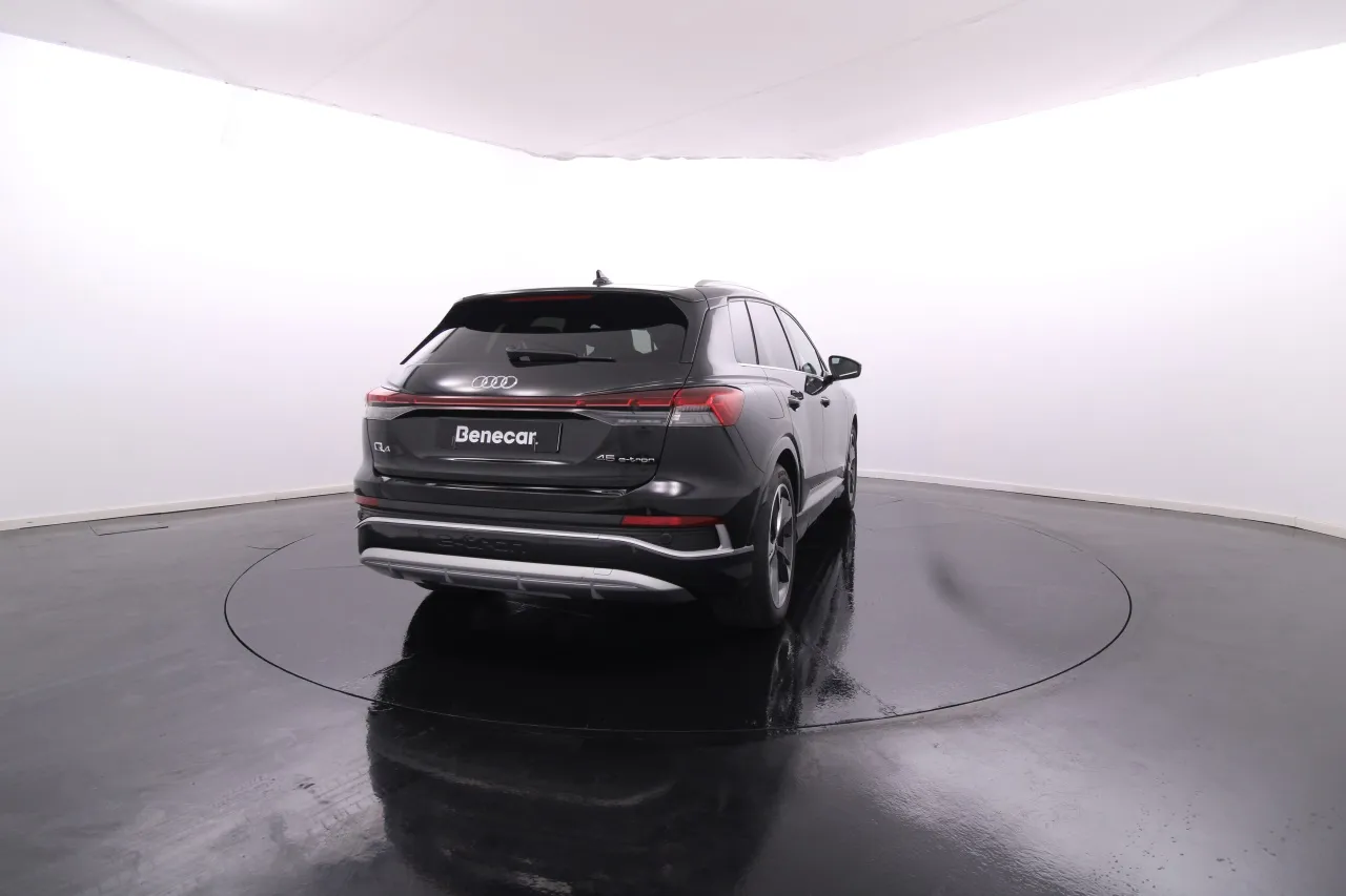 Audi Q4 e-tron Elétrico 6 2024