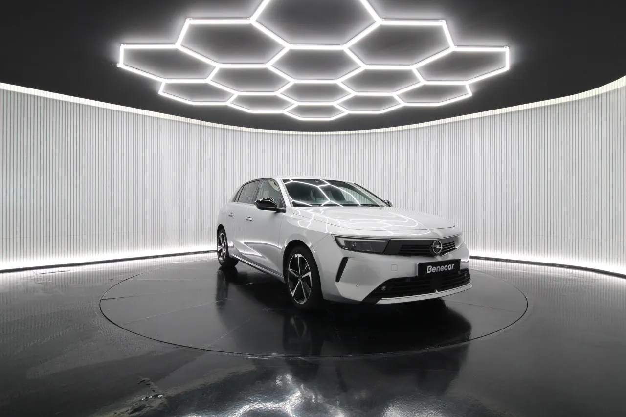 Opel Astra Gasolina 6 2023