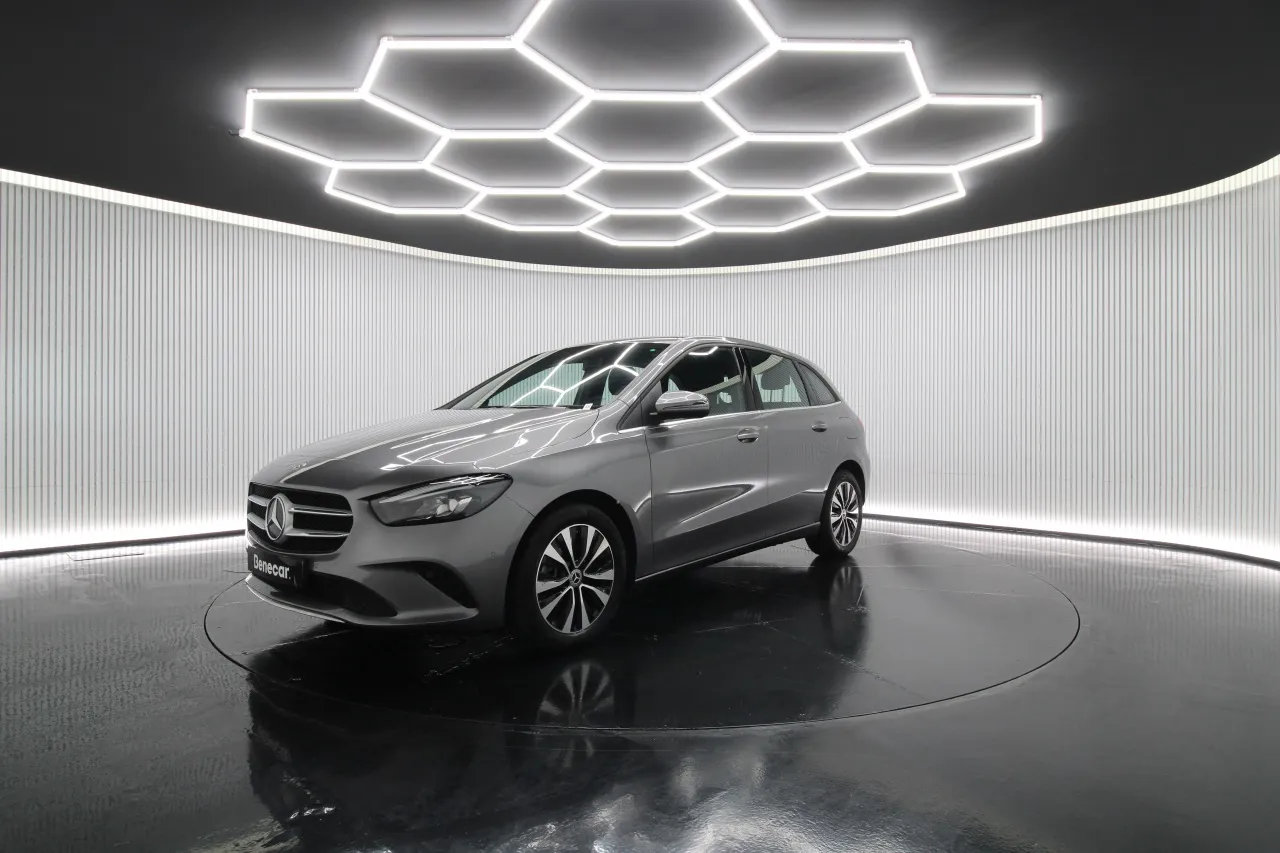 Mercedes-Benz Classe B - 250 Elétrico Gasolina 11 2022