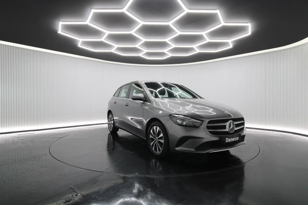 Mercedes-Benz Classe B - 250 Elétrico Gasolina 11 2022
