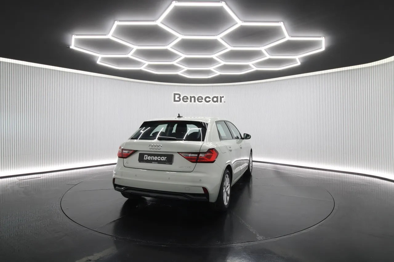 Audi A1 Sportback Gasolina 5 2025