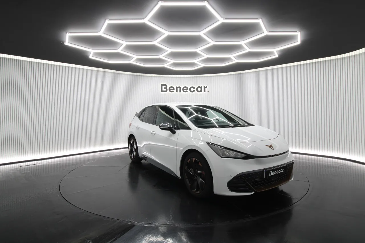 Cupra Born Elétrico 2 2025