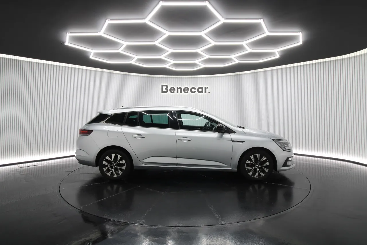 Renault Megane Sport Tourer Diesel 4 2022