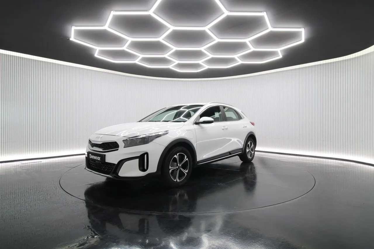 Kia XCeed Elétrico Gasolina 10 2023