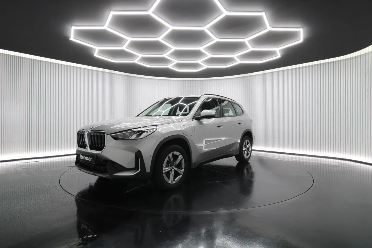 BMW X1 Electric Gasoline 3 2025