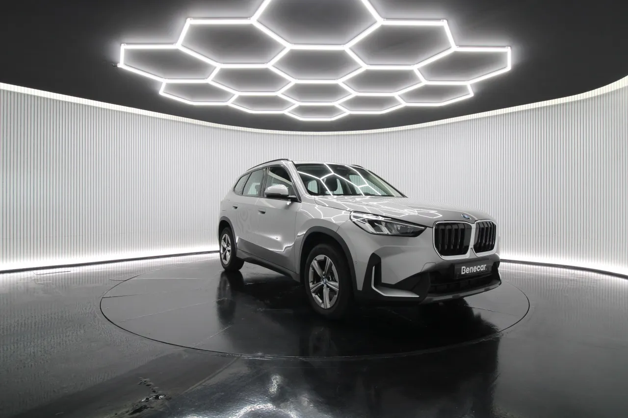 BMW X1 Electric Gasoline 3 2025