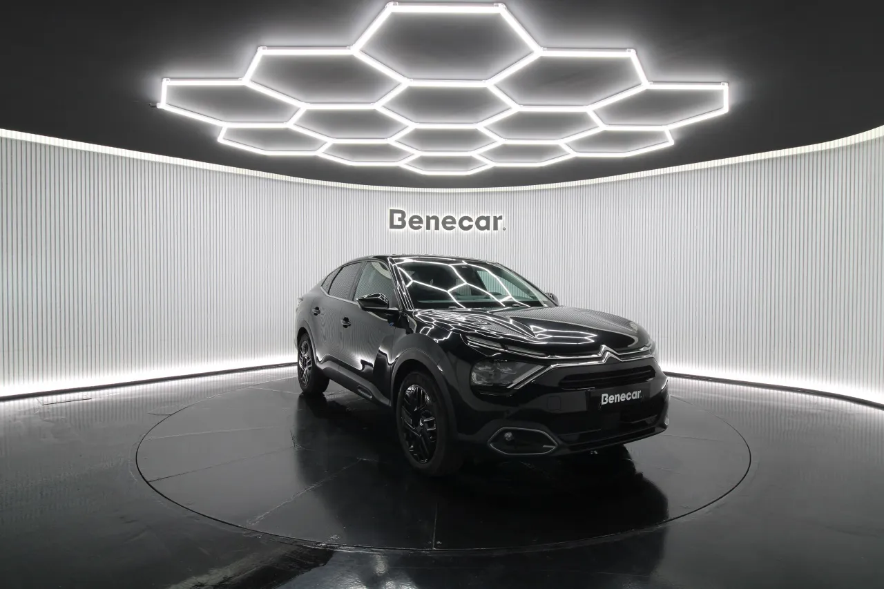 Citroen e-C4X Elétrico 6 2024