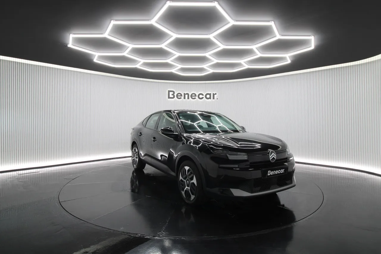Citroen e-C4X Elétrico 3 2025