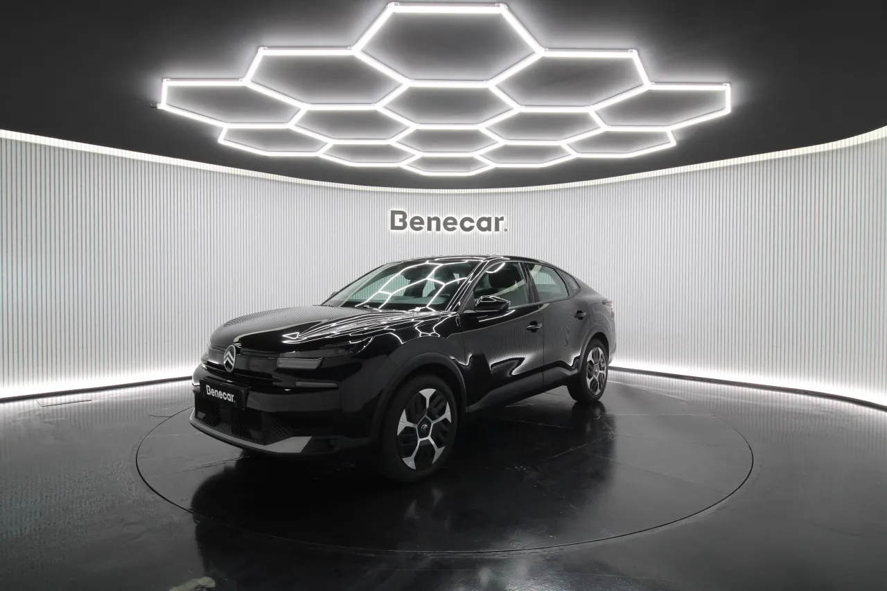 Citroen e-C4X Elétrico 3 2025
