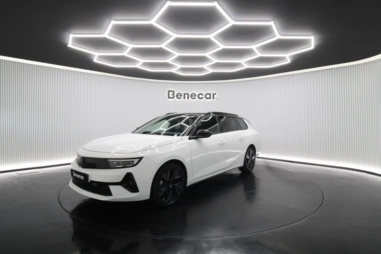Opel Astra Sports Tourer Elétrico 4 2025