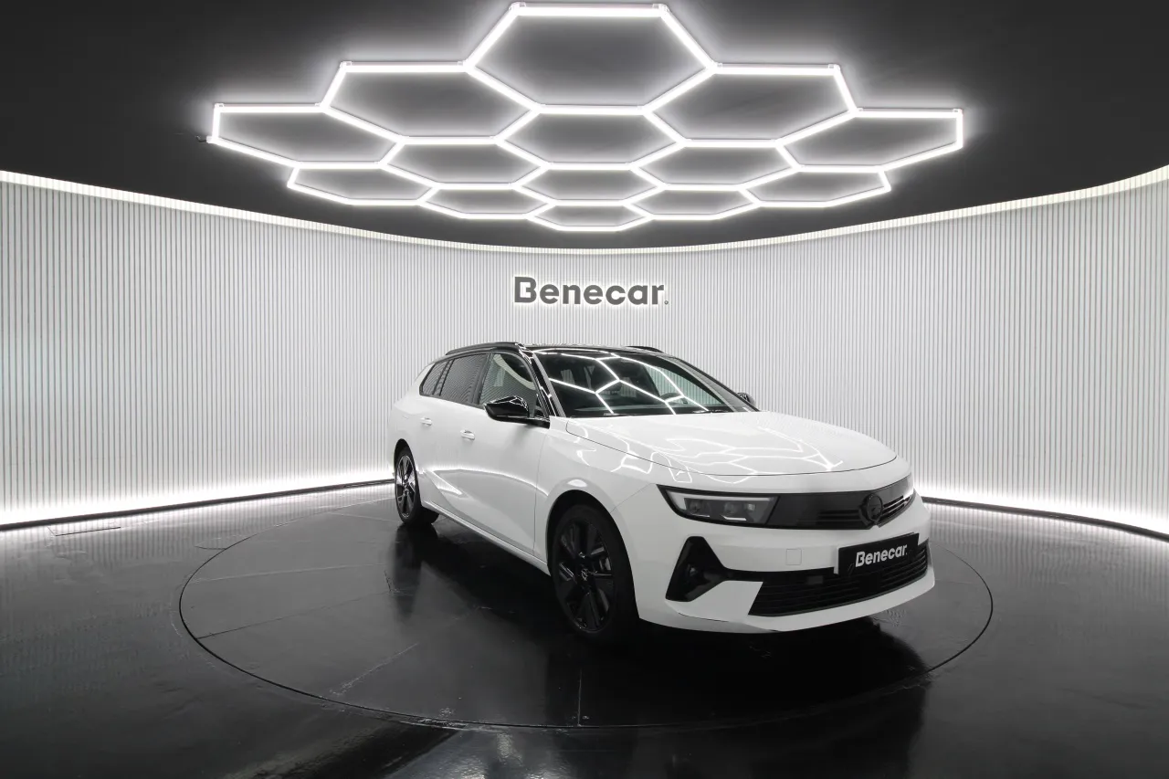 Opel Astra Sports Tourer Elétrico 4 2025