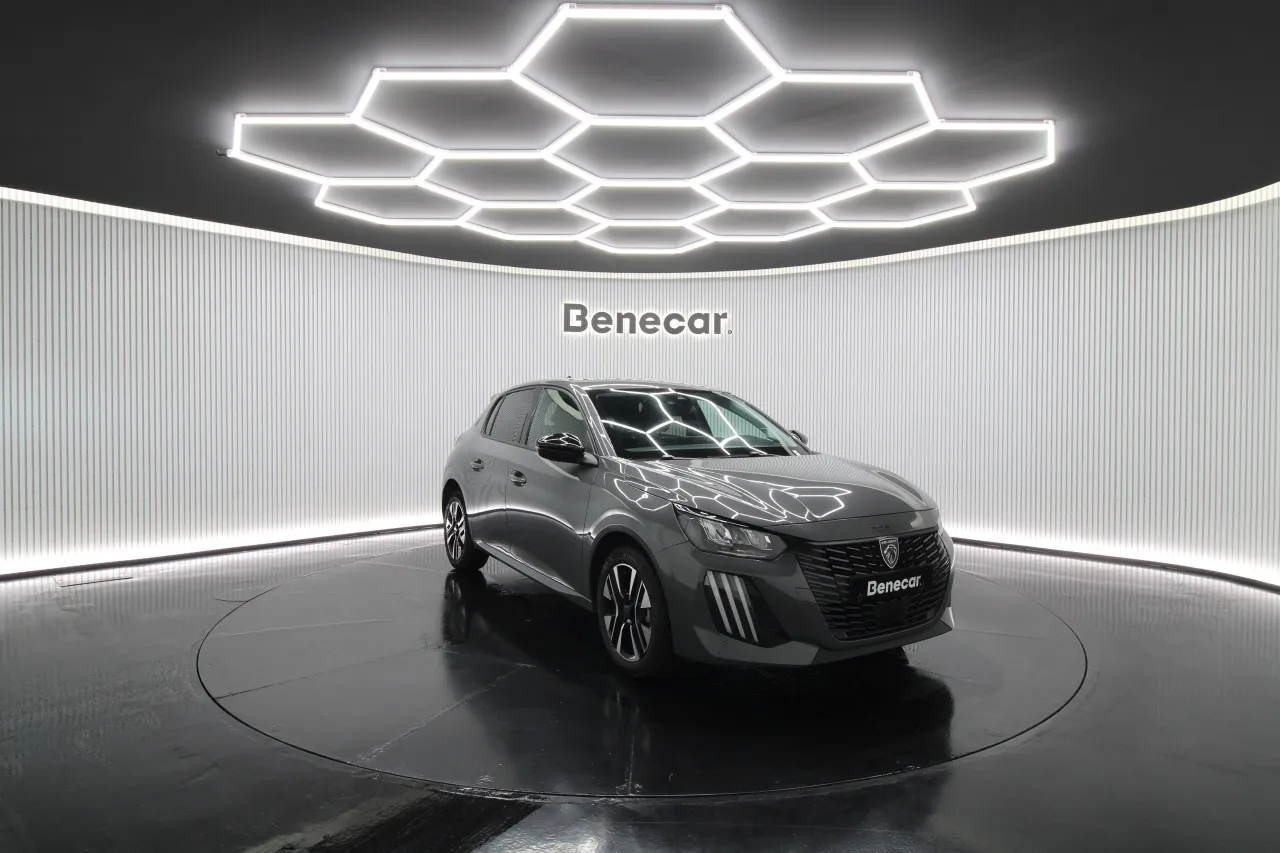 Peugeot 208 Híbrido Gasolina 5 2025