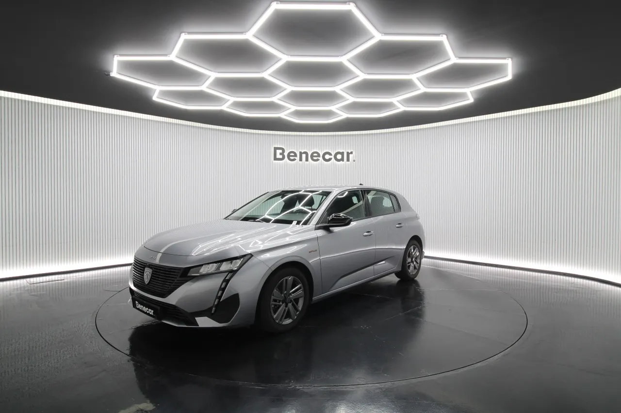 Peugeot 308 Gasoline Hybrid 2 2025