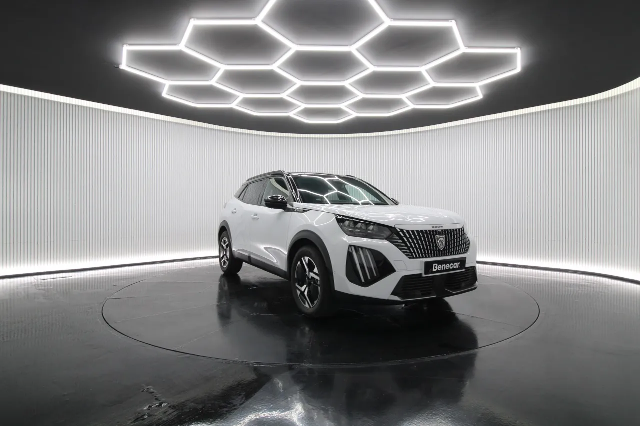 Peugeot e-2008 Elétrico 5 2025