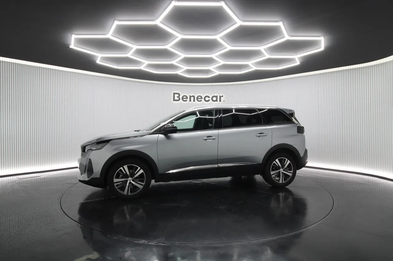 Peugeot 5008 Gasolina 3 2023
