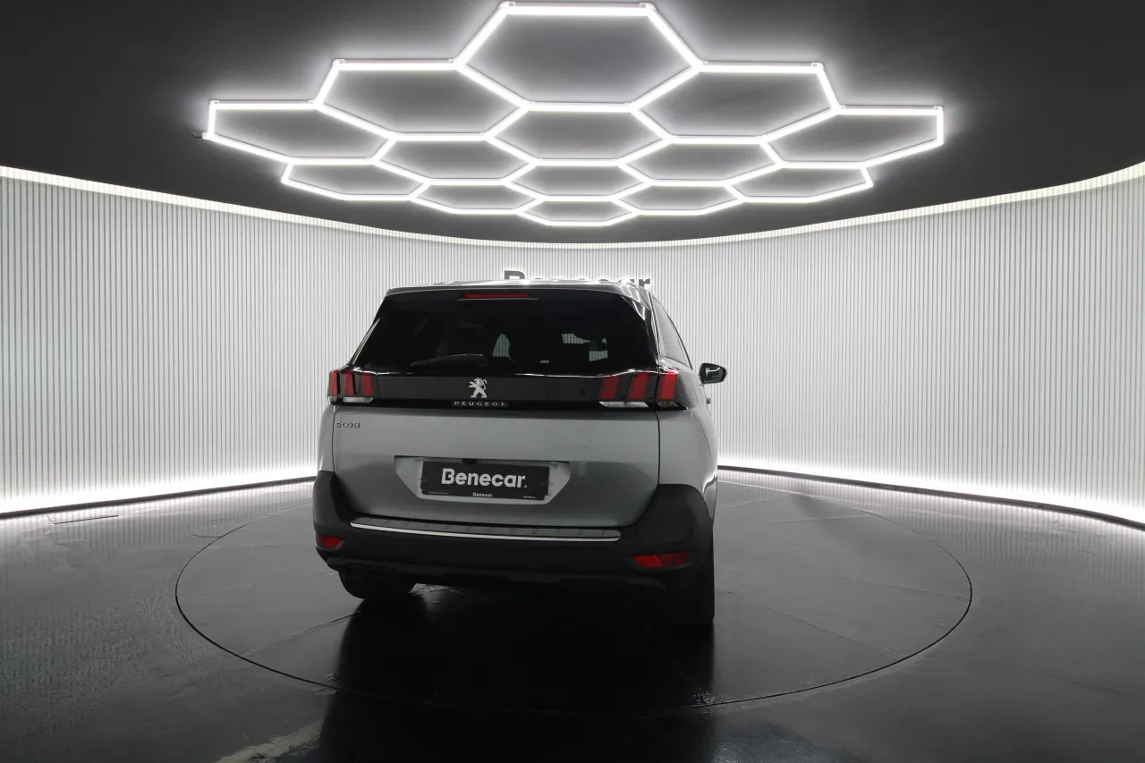 Peugeot 5008 Gasolina 3 2023