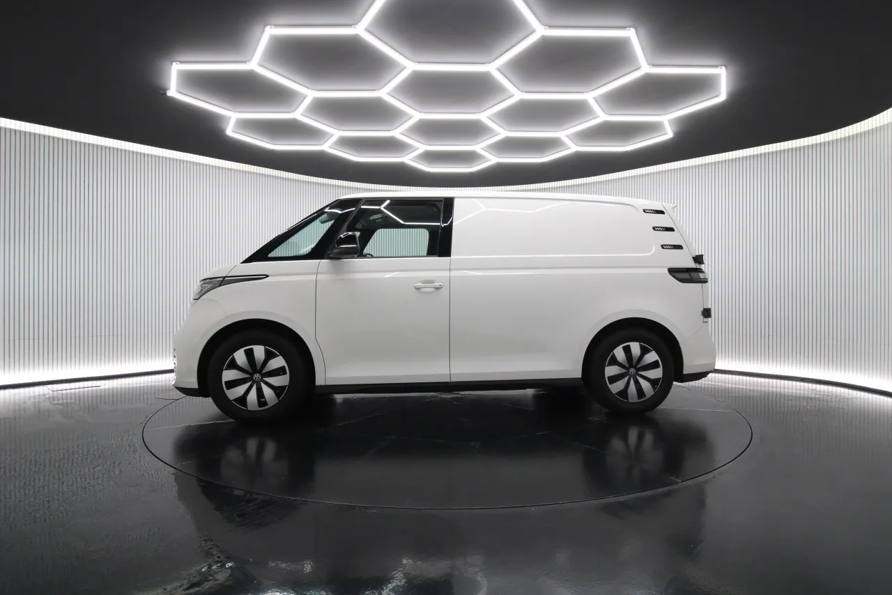 Volkswagen ID Buzz Elétrico 12 2025