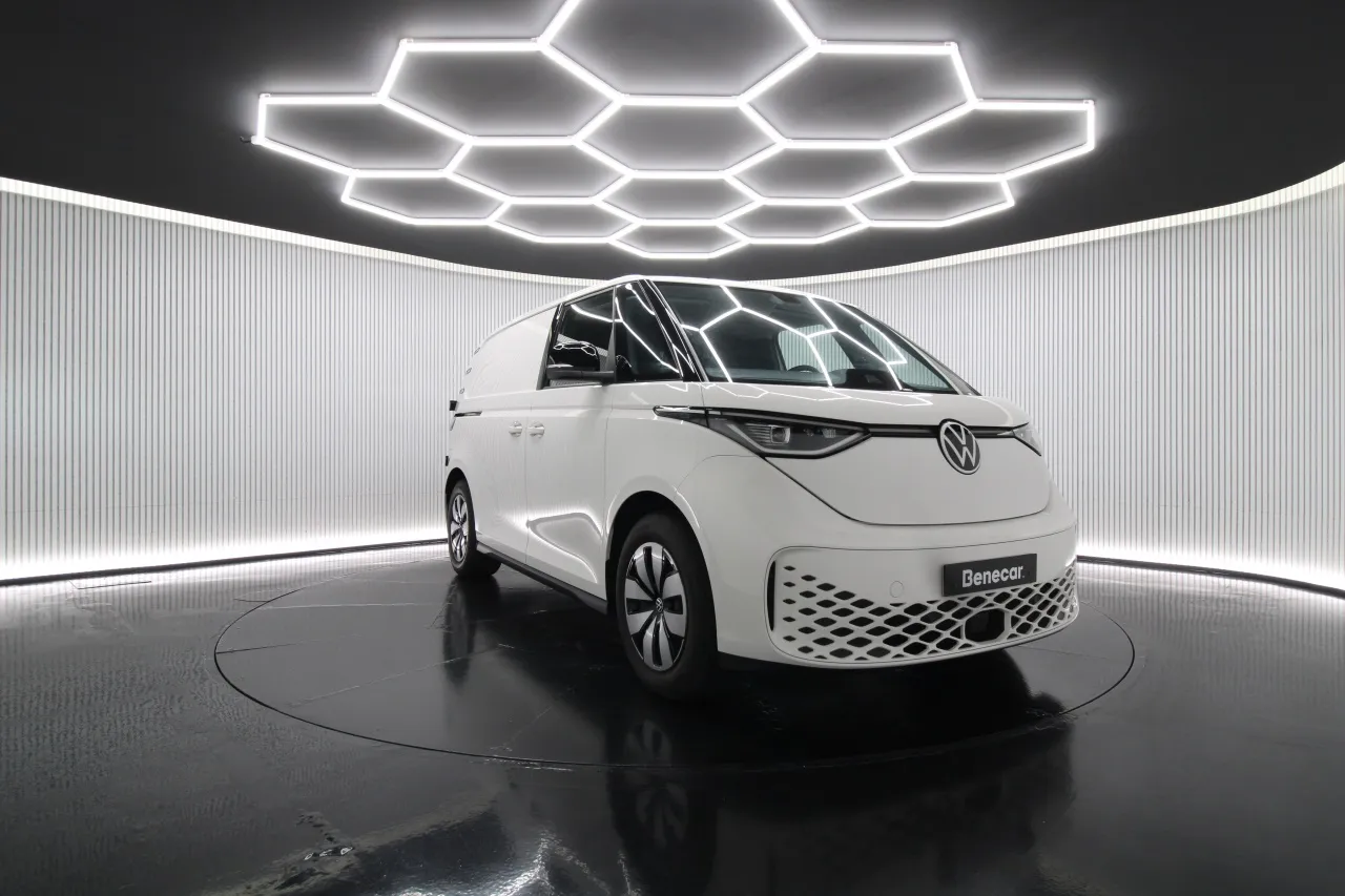 Volkswagen ID Buzz Elétrico 12 2025