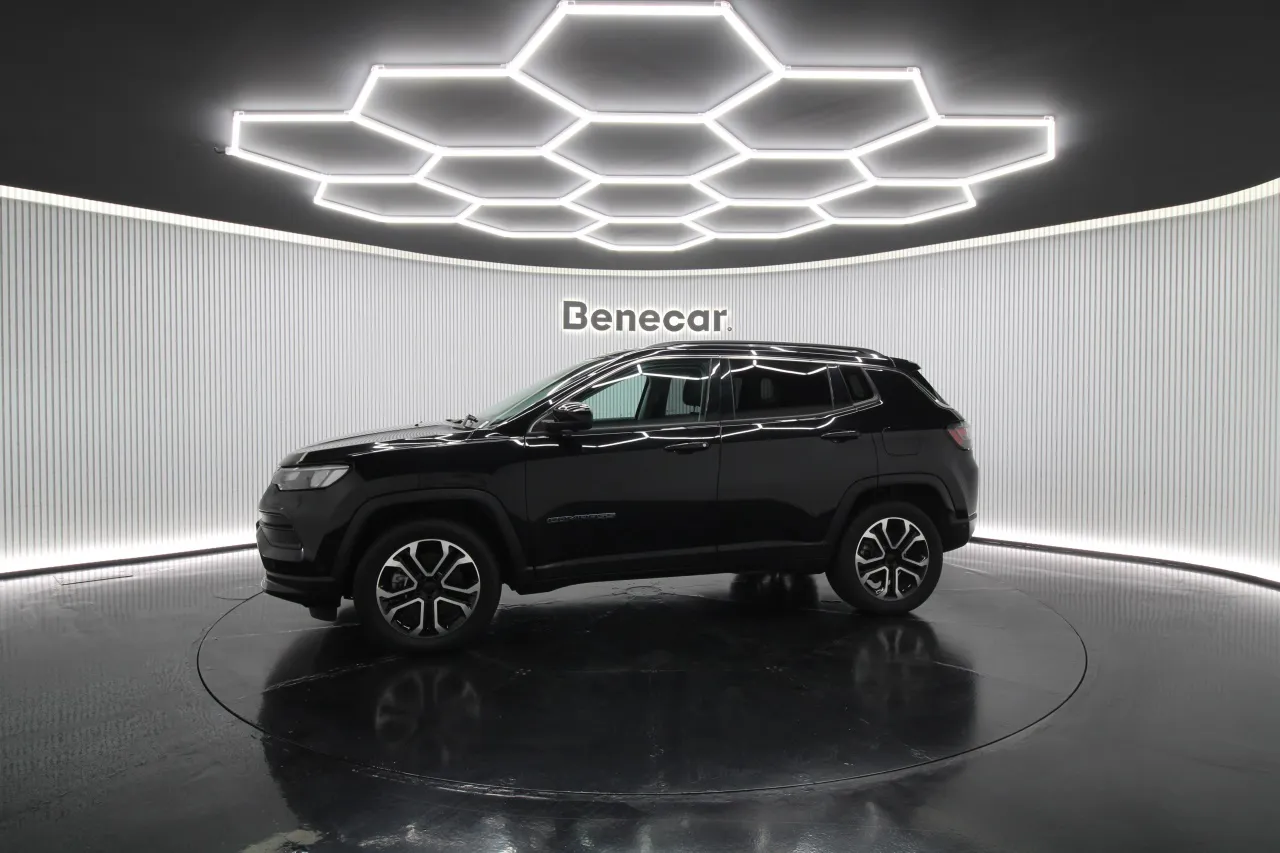 Jeep Compass Elétrico Gasolina 3 2024