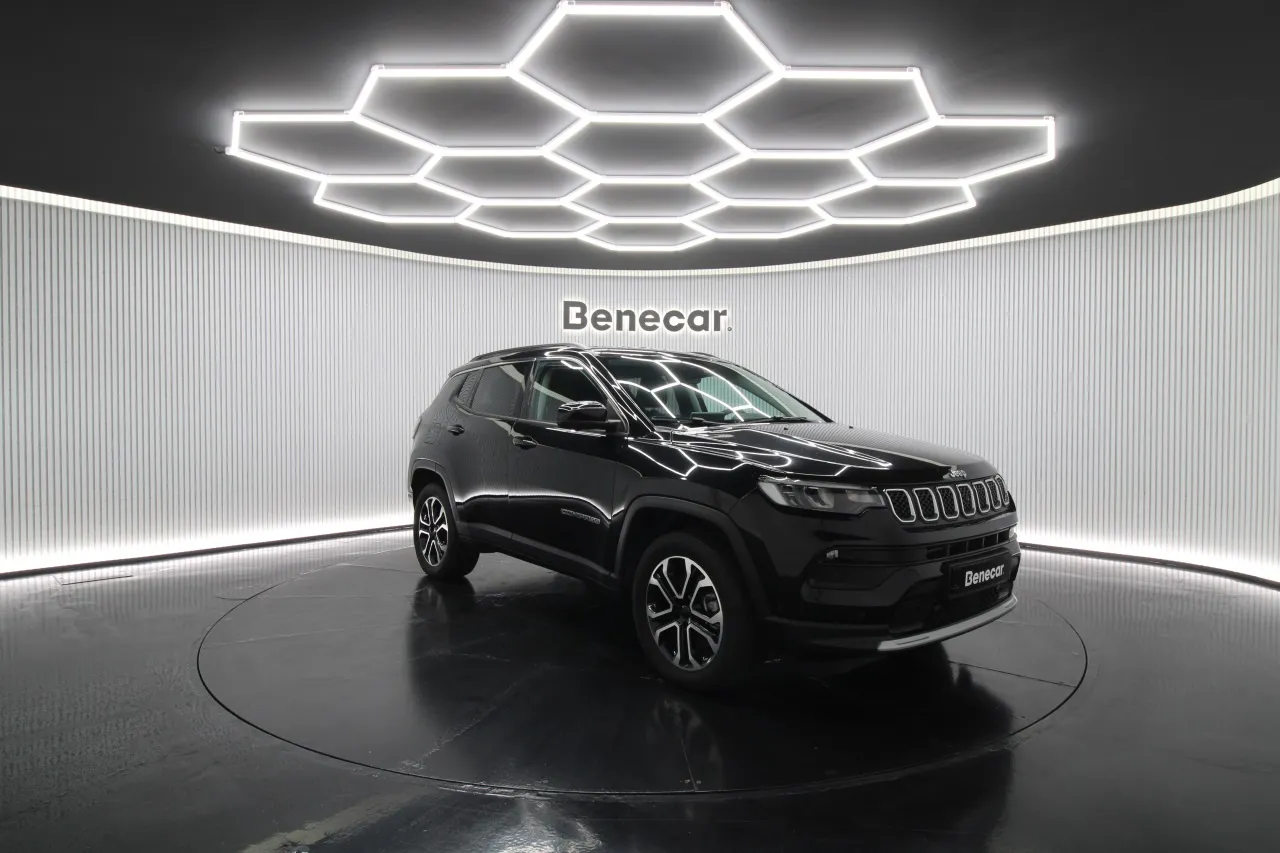 Jeep Compass Elétrico Gasolina 3 2024
