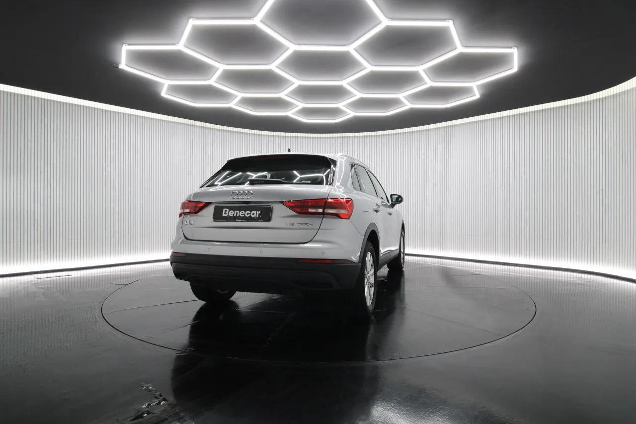 Audi Q3 Elétrico Gasolina 5 2022